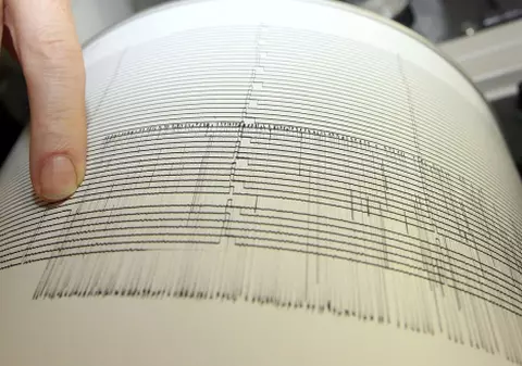 Chilienii, zguduiţi de 15 seisme într-o singură zi