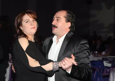 FOTO EXCLUSIV / Iubărețul Țociu nu se potolește nici la 54 de ani. Escapadă ROMAntică alături de o amantă nouă!