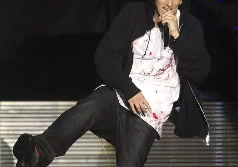 Albumul lui Eminem e cel mai vândut material discografic în Statele Unite în 2010