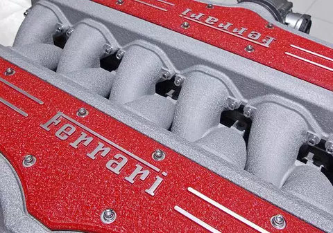 Ferrari lucrează la o tehnologie care va adapta dinamica maşinii în funcţie de starea fizică şi psihica a şoferului