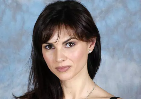 Ramona Bădescu se face jurnalistă