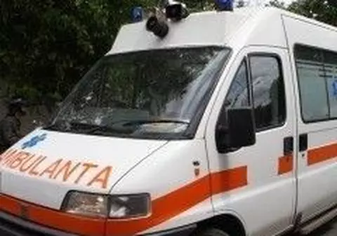 O femeie a fost accidentată mortal de un autobuz