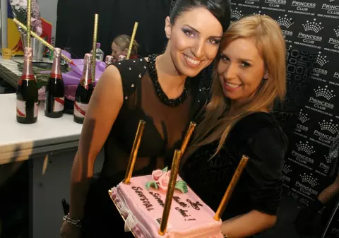 Simona Sensual a primit cadouri de ziua ei de la femeile lui Vârciu 