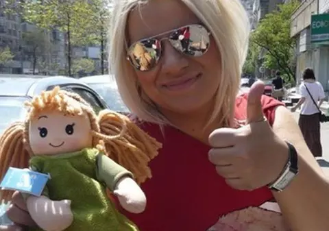 Medicii spanioli au tras concluzia: Nikita nu şi-a lovit copilul