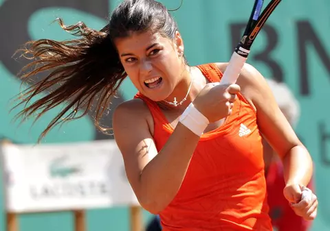 Sorana Cîrstea şi Simona Halep, calificate în turul II la Australian Open 