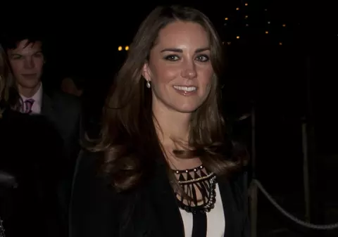 Kate Middleton a demisionat pentru a avea timp să se ocupe de nuntă