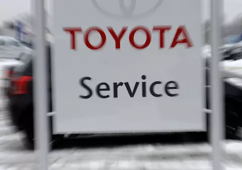 Noi probleme pentru Toyota: 1,7 milioane de automobile sunt chemate la verificări