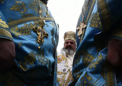 Foto&Video | Bucureştenii s-au îmbulzit de Bobotează la Mitropolie