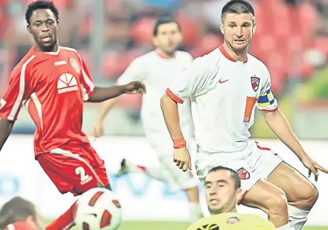 Andrei Cristea s-a transferat la Karlsruhe pe un salariu fabulos: 360.000 € pe an