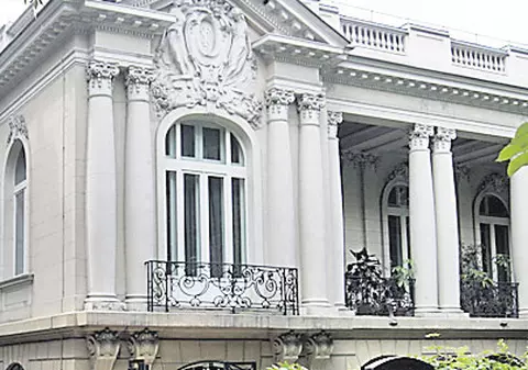Dacă îţi reabilitezi terminc locuinţa, poţi scăpa de plata impozitului pe casă
