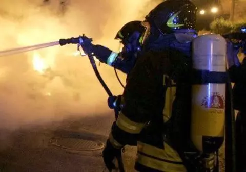 Vâlcea: Un bebeluş de trei luni a ars de viu în propria casă