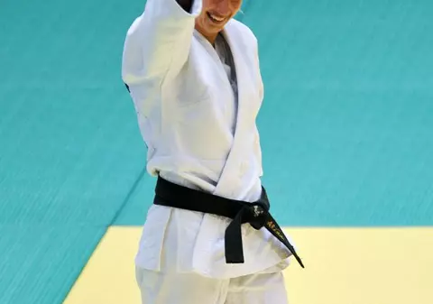 Alina Dumitru a pierdut în "sferturi" la Grand Slam-ul de la Paris, dar visează la aurul mondial