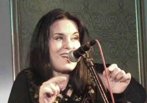 Zoia Alecu: "Fiul meu mi-a făcut chitara zob"