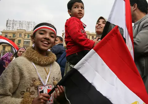 Mubarak s-a folosit de copii ai străzii pentru a-i ataca pe protestatari 