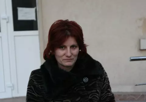 Soţia bărbatului care a scăpat cu viaţă din explozia de la Uzina Sadu: "A încercat să-şi salveze colegele"