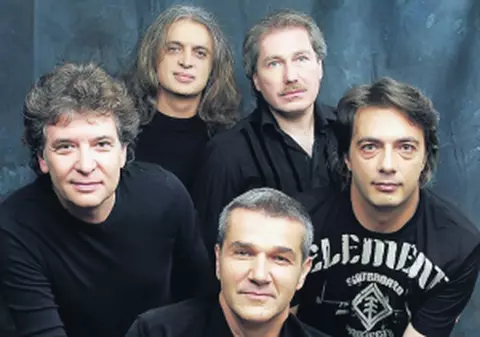 Video | Holograf continuă seria lansărilor videoclipurilor unplugged 