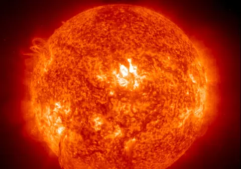 Cel mai mare tsumani solar din ultimii 4 ani a lovit Pământul