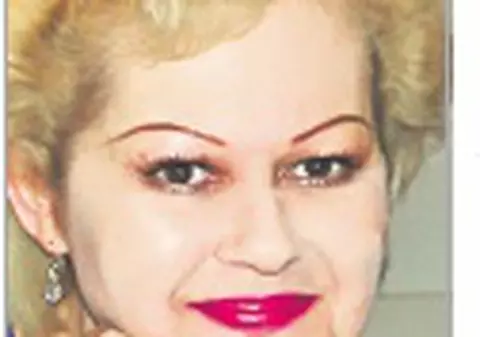 Mama Cheeky Girls: «E ridicol ce a făcut Lembit»