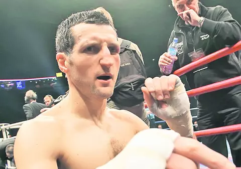 Lucian Bute, făcut praf!