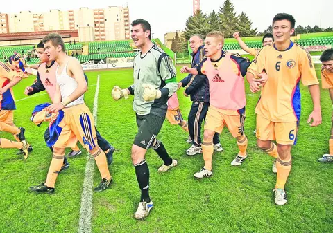 Ei au putut! Voi ce faceți, piticilor?