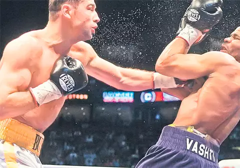 Lucian Bute mai are de slăbit până la meciul de duminică cu Brian Magee 2 kg