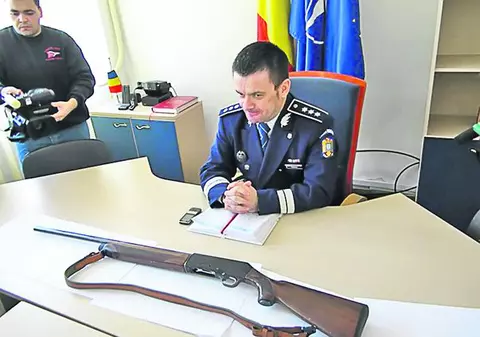 Copil de 12 ani, împuşcat în cap de un prieten