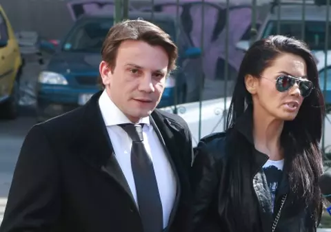 Oana Zăvoranu a intentat divorţ: ”Am plâns de ciudă că n-am vrut să dau satisfacţie persoanelor care se bucură”