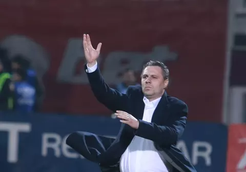 Supărat că sunt turnători la Rapid, Pancu îşi ameninţă colegii: "Vă bat de vă omor!"