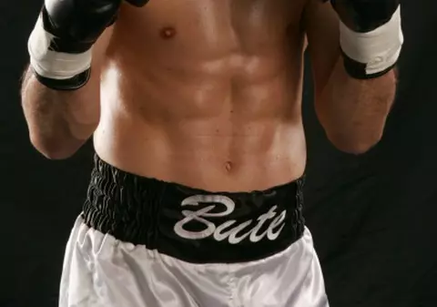 Lucian Bute se antrenează în sala din Miami unde s-a pregătit şi Muhammad Ali