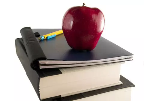 «Sunteţi singura mea şansă să-mi pot termina colegiul»