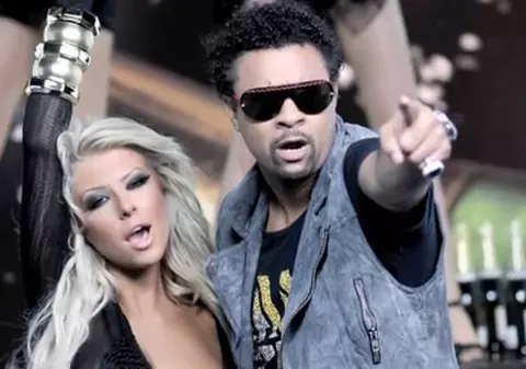 Costi Ioniţă şochează cu o nouă colaborare! În premieră pe libertatea.ro Pitbull & Shaggy – Fired Up (Fuck the recession!)