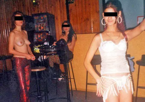 Fete sărace de la periferia Alexandriei, "marfă" pentru bordeluri ilegale din Anglia 