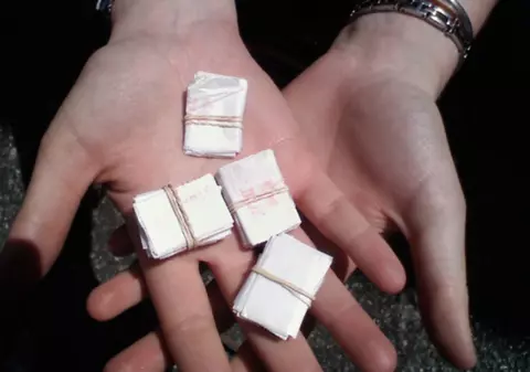 Agenţia Naţională Antidrog a pregătit voluntari care să prevină consumul de droguri