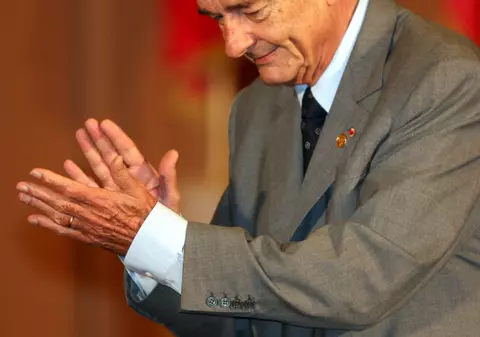 Jaques Chirac, fostul PREŞEDINTE al Franţei, A AJUNS ÎN SPITAL