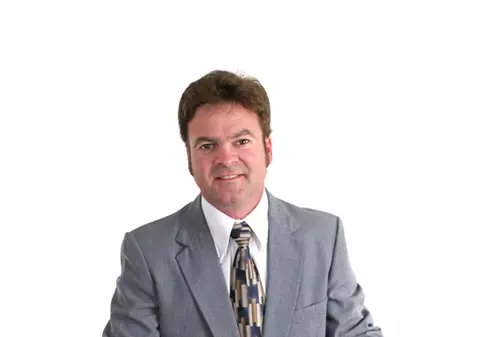 Învăţaţi să fiţi pregătiţi la cutremur. Să nu vă lipsească din casă lanternă, radio şi un fluier!