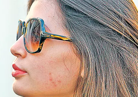 În ce hal a ajuns Moni!