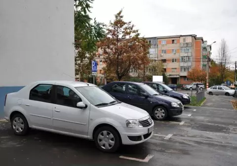 Staţi în sectorul 1 şi  aveţi loc de parcare? Reînnoiţi contractele!