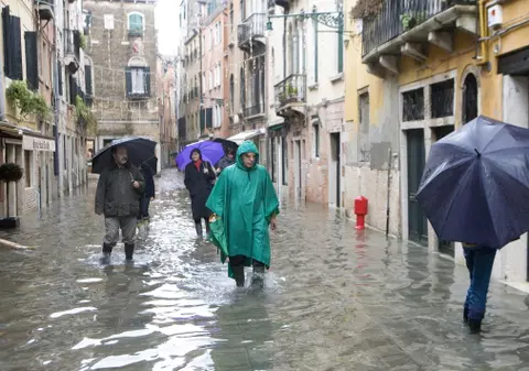 Ploaie acidă în Bulgaria, la granița cu România