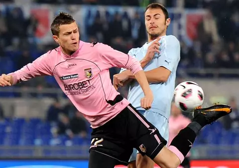 Radu Ştefan, eliminat în derby-ul cu AS Roma, Codrea egalul lui Ibrahimovic