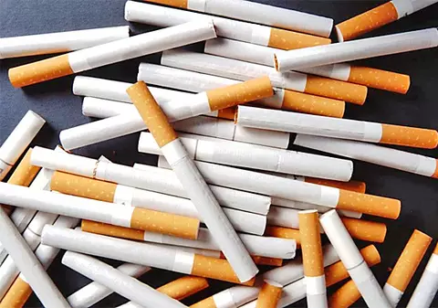 Poliţist de frontieră, reţinut din nou pentru trafic de ţigări