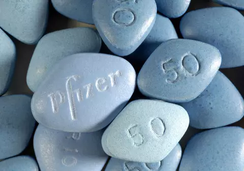 Un sucevean de 78 de ani a luat 10 Viagra şi a făcut infarct