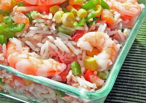 5 salate uşoare şi pline de vitamine