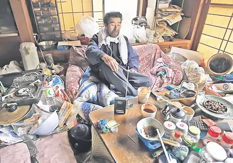 Un bătrânel de 75 de ani, care a supraviețuit tsunamiului devastator din Japonia, a fost găsit după o lună