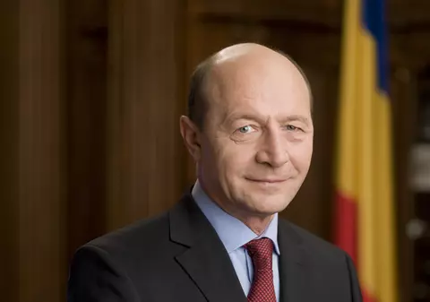 Băsescu face o vizită privată în staţiunea Covasna