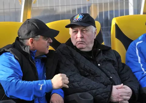 Halagian, demis de la Gloria Bistrița pentru că le-a cerut jucătorilor să se bărbierească?