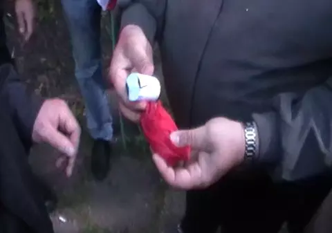 Video | 4 torţe în fularul aruncat galeriei dinamoviste