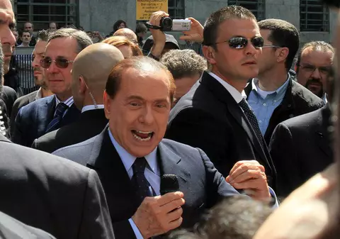 Berlusconi nu vrea să renunţe la politică până la 120 de ani