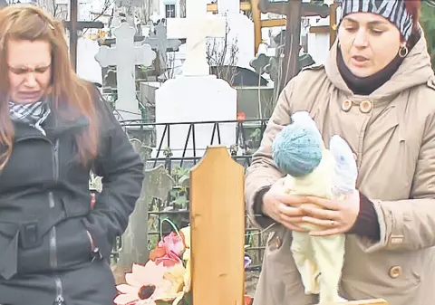 La 16 ani i-a murit primul copil în incendiul de la Giuleşti: ”Nu mă las până  nu voi fi mamă” 