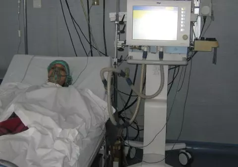 Tânăra care i-a donat un rinichi sănătos soţului ei îşi doreşte un copil 
