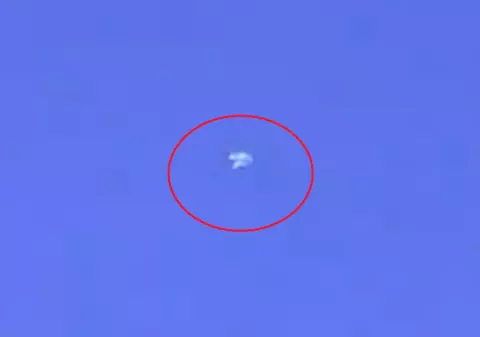 Video | Catedrala Westminster Abbey, vizitată de OZN-uri cu o zi înainte de nuntă